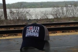 new-york-post-Heaven’s door in Catskills-Hotel Dylan comes to Woodstock