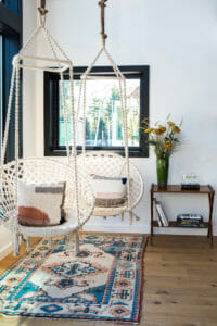 lobby-swinging-chairs-hotel-dylan