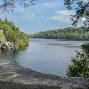 lake-minnewaska-hotel-dylan